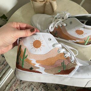 Bangs Shoes Desert Daisy High Top Sneakers 10.5